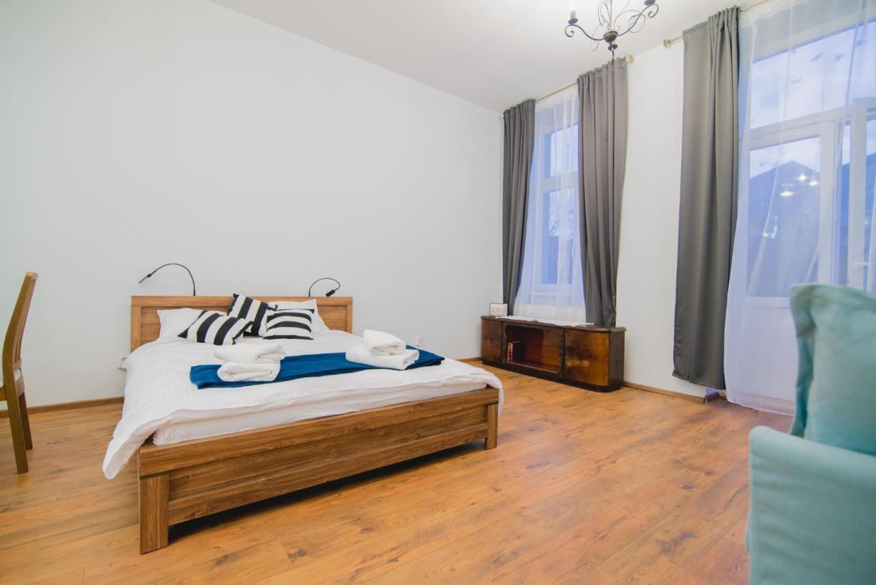 Hotel apartamentowy Oak Tree Old Town