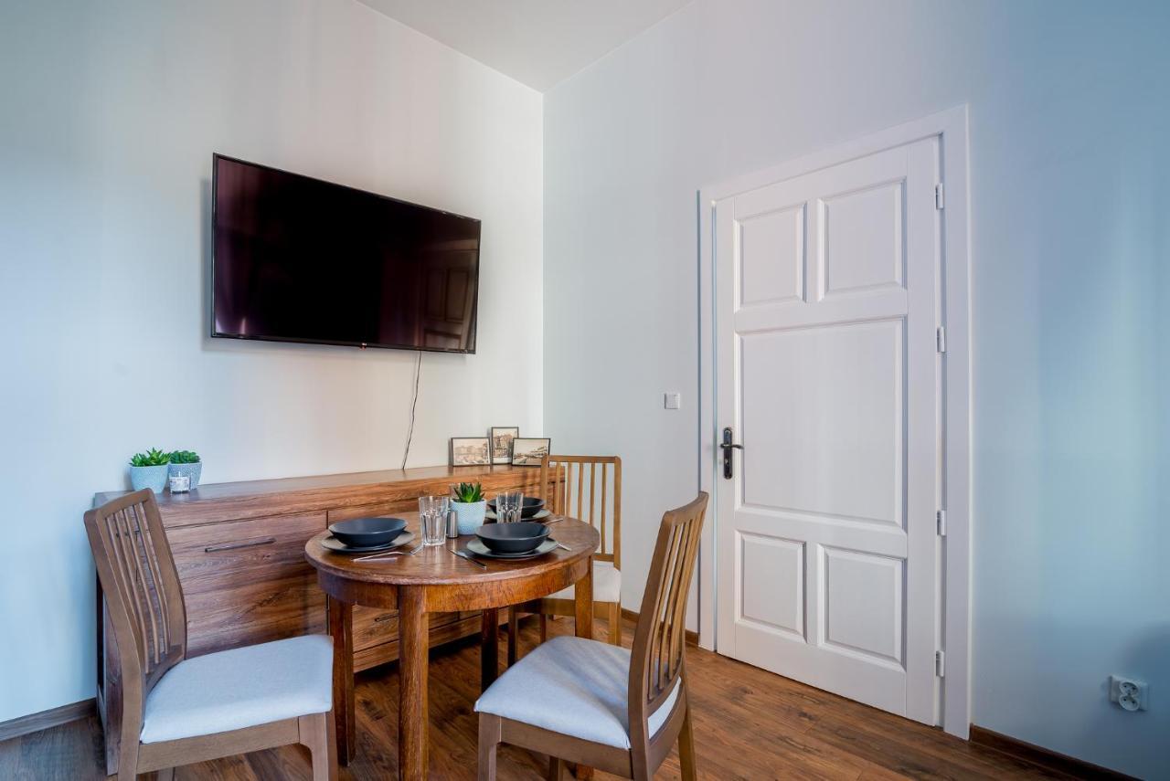 Hotel apartamentowy Oak Tree Old Town *